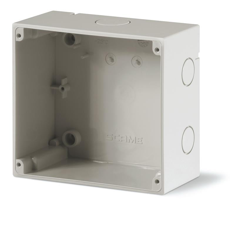 572.0310 Scame Omnia Box IP67 136x125x70mm