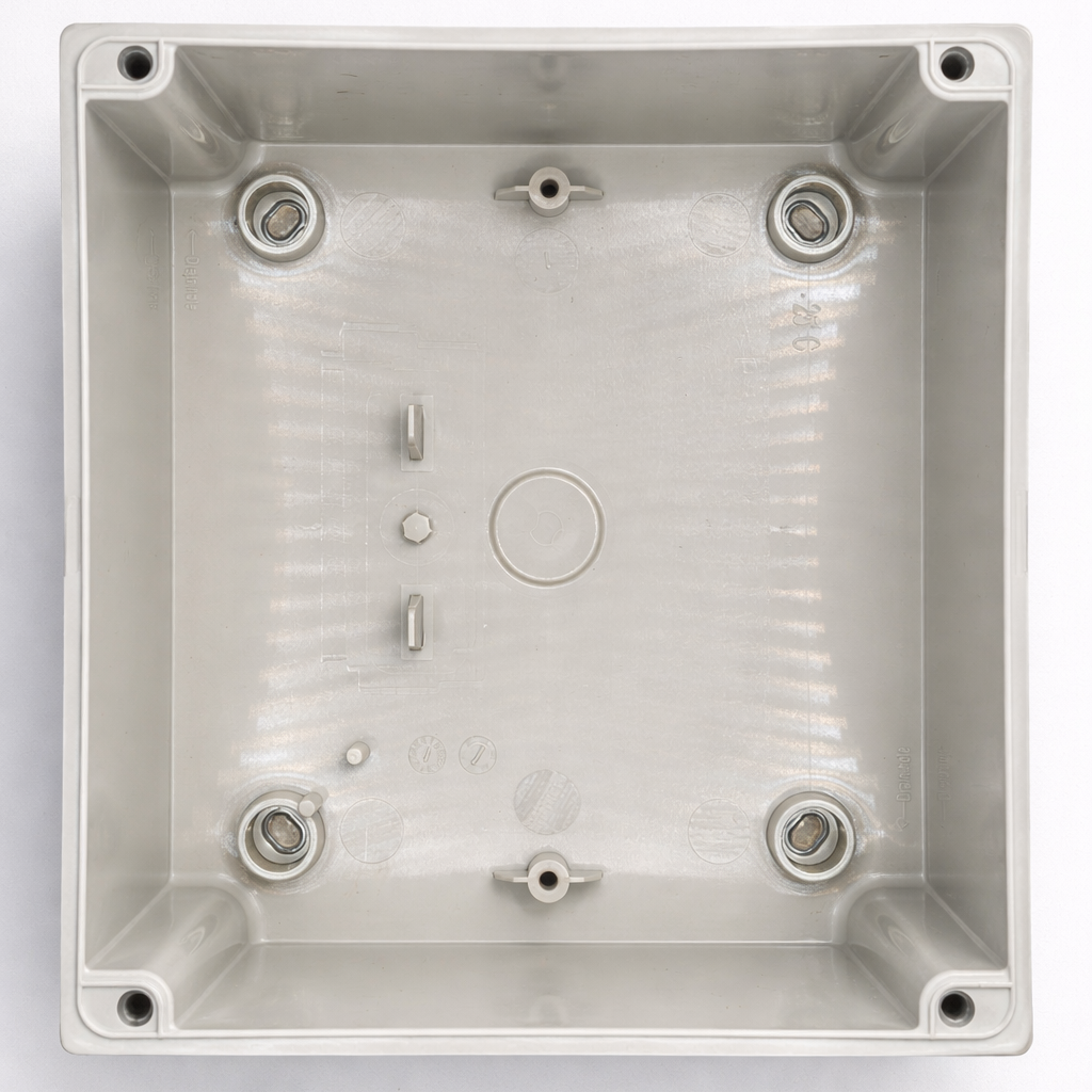 505.3287 Scame Omnia Interlocked Socket 3P+N+E IP67 32A 6h
